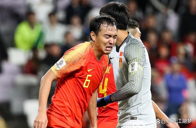 包含清晨亚冠焦点战；广州队回应争议；赛场秩序良好；赛季目标并未改变的词条LOL SPORTS