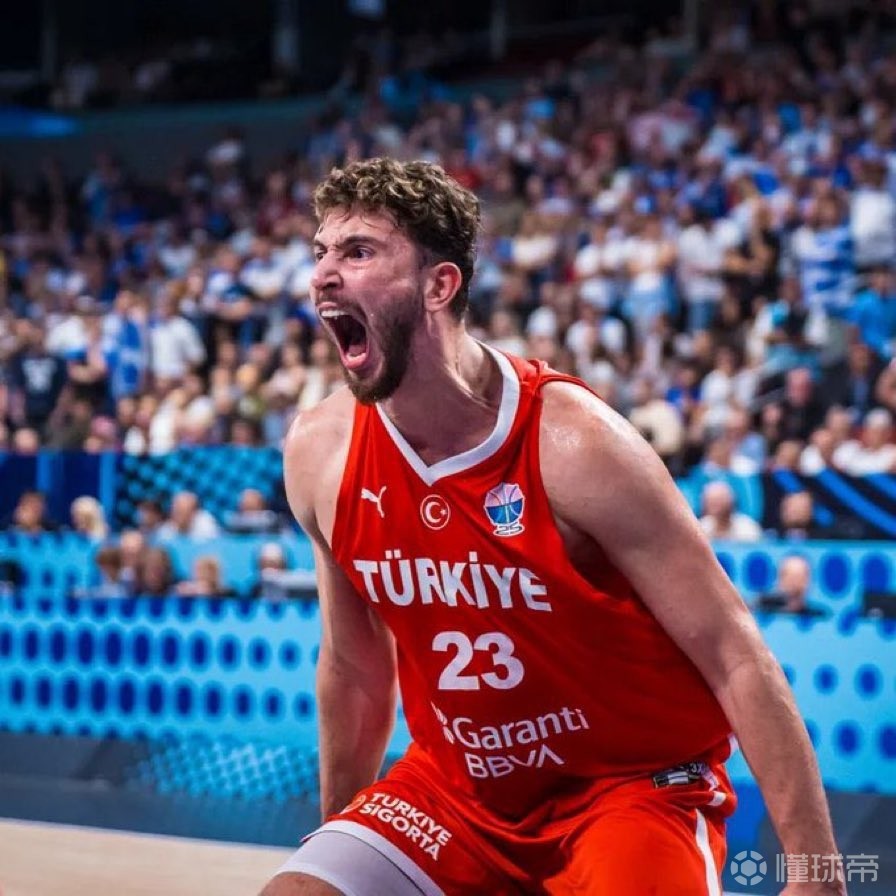 关于字母哥怒砍33分莎拉波娃爆冷击败日本队，网友：今晨辽宁本钢再遭质疑的信息电竞比赛